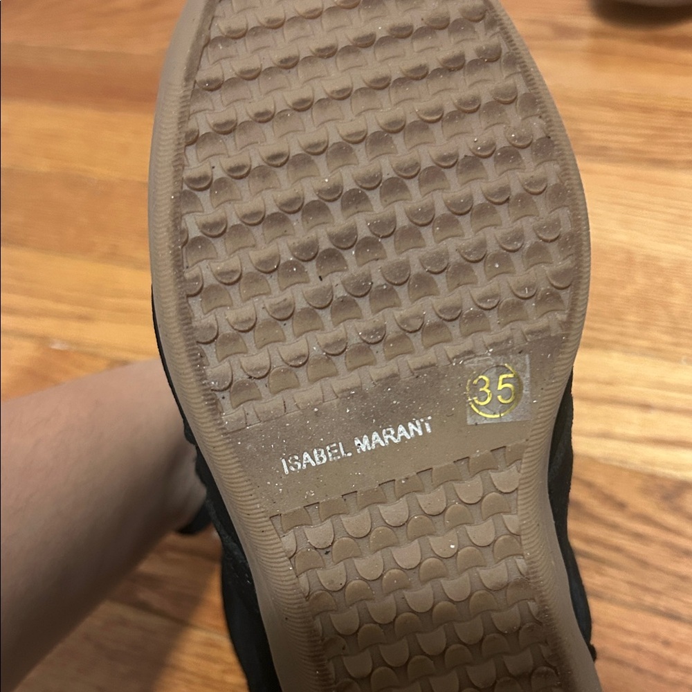 Isabel Marant Beckett Sneakers - Picture 4 of 4